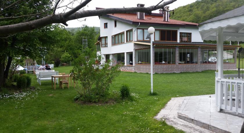 Abant Bahceli Kosk Hotel Akcaalan Luaran gambar