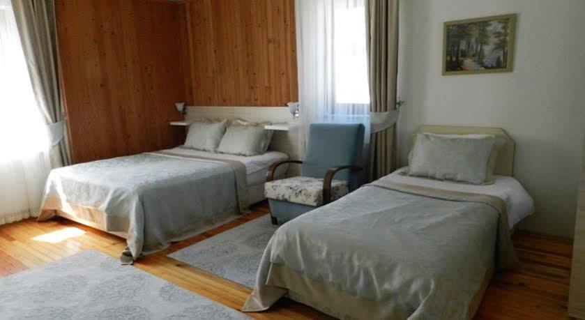 Abant Bahceli Kosk Hotel Akcaalan Luaran gambar